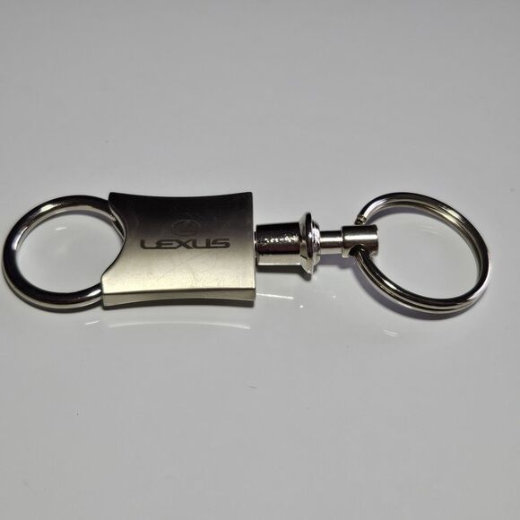 Vintage Lexus Pull A Part Valet Key Chain Keyring Chrome Silver Tone Keychain - Picture 11 of 11